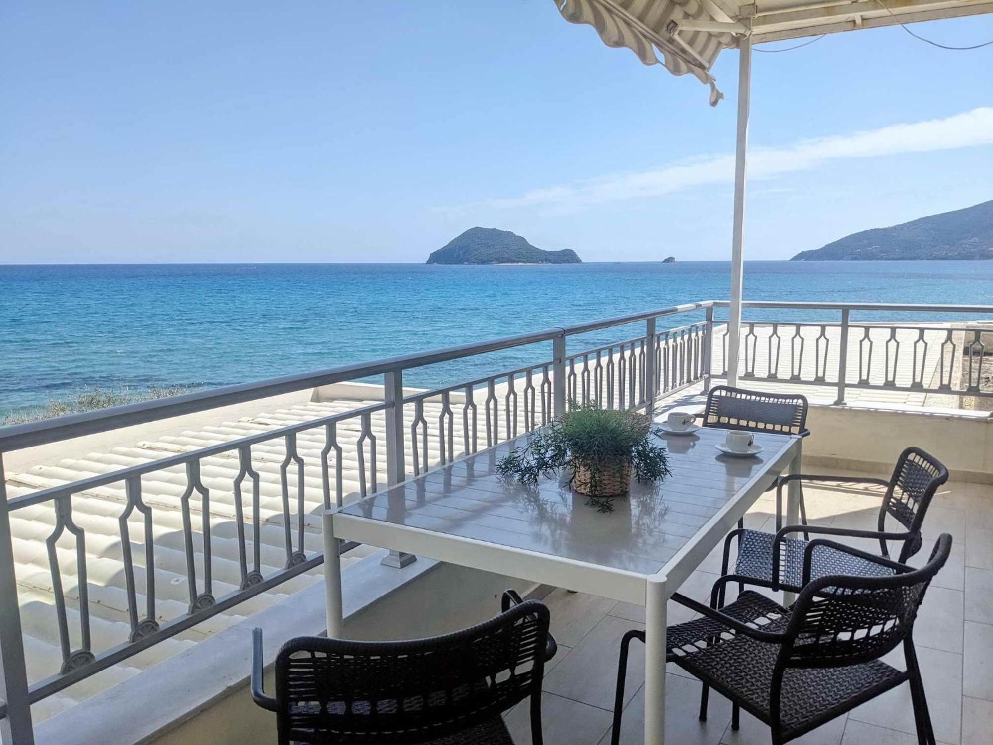Panorama Inn Lithakia  Exterior photo